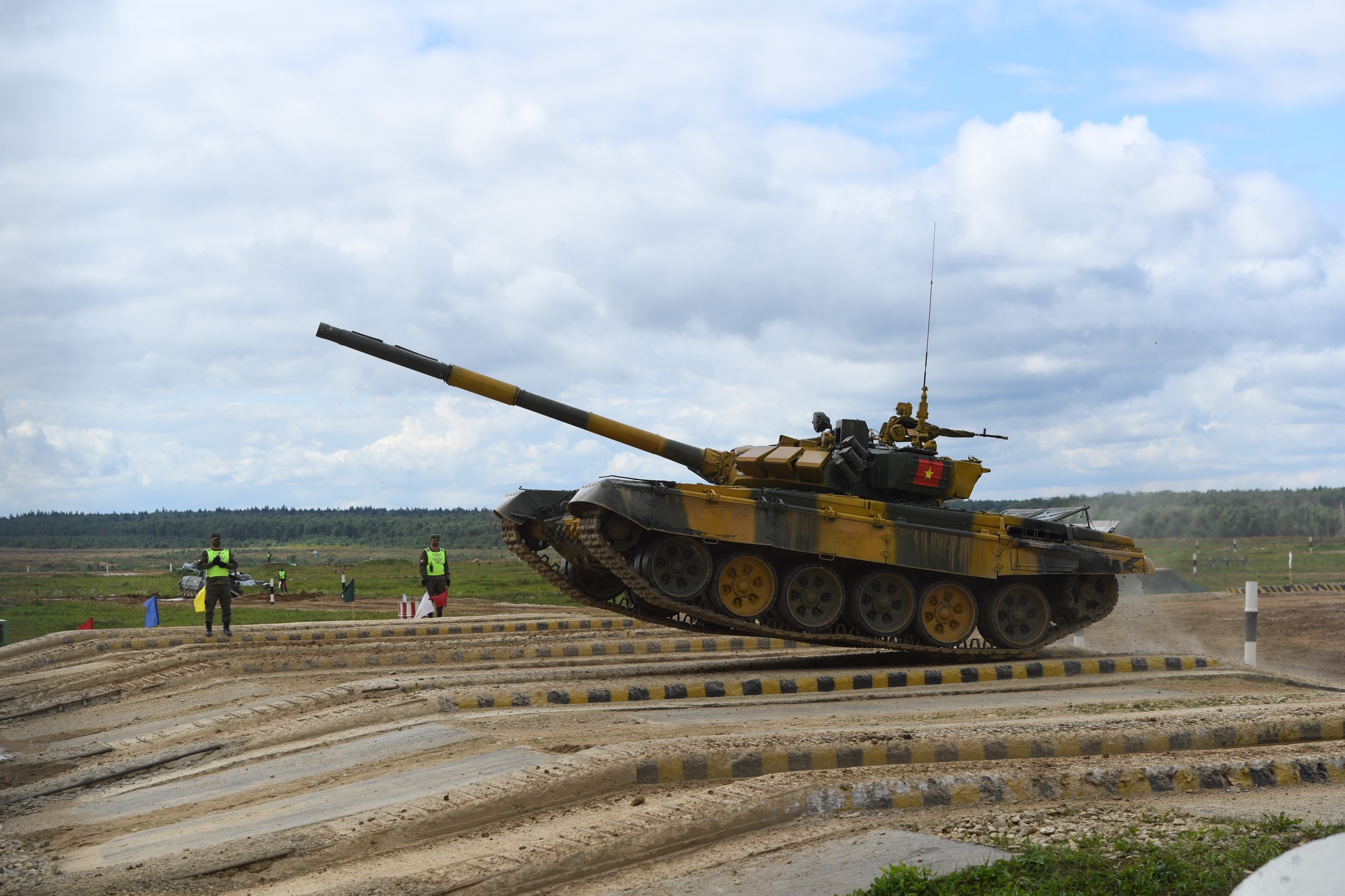 Đội tuyển xe tăng Việt Nam vào chung kết bảng 2 cuộc thi 